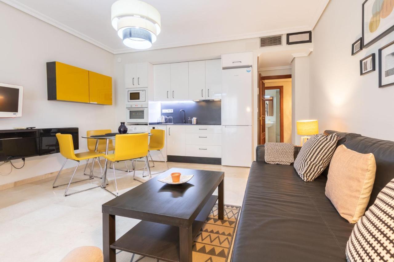 Appartamento San Jacinto Triana Deluxe By Valcambre Siviglia Esterno foto