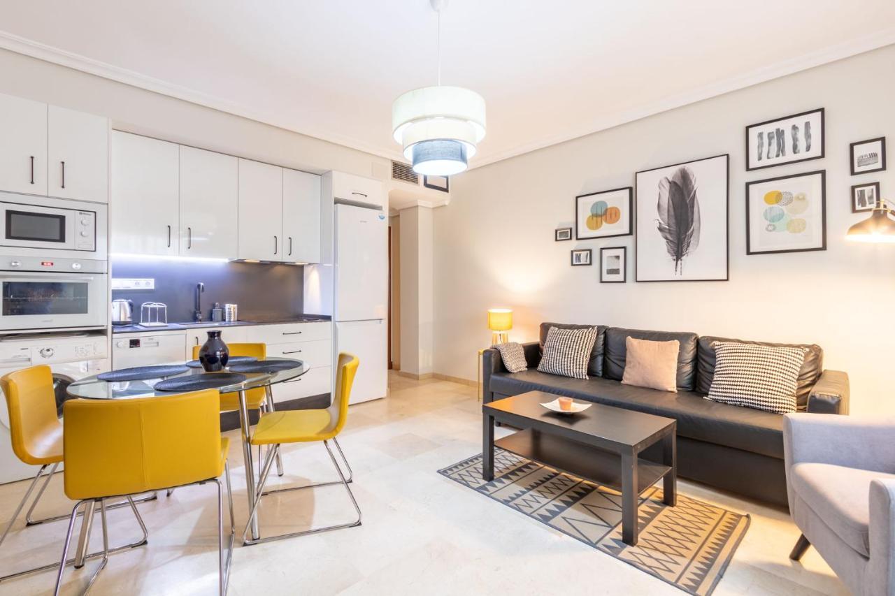 Appartamento San Jacinto Triana Deluxe By Valcambre Siviglia Esterno foto