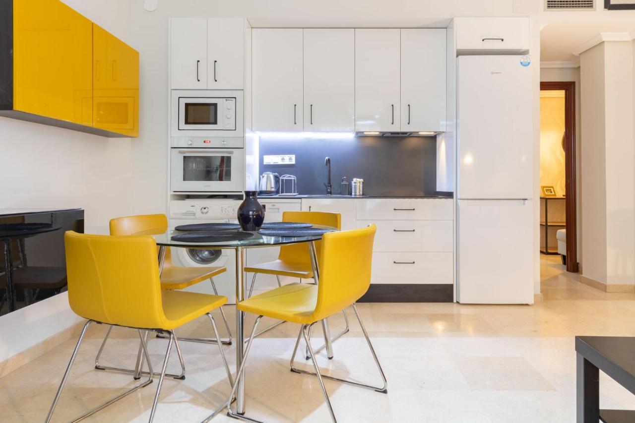 Appartamento San Jacinto Triana Deluxe By Valcambre Siviglia Esterno foto
